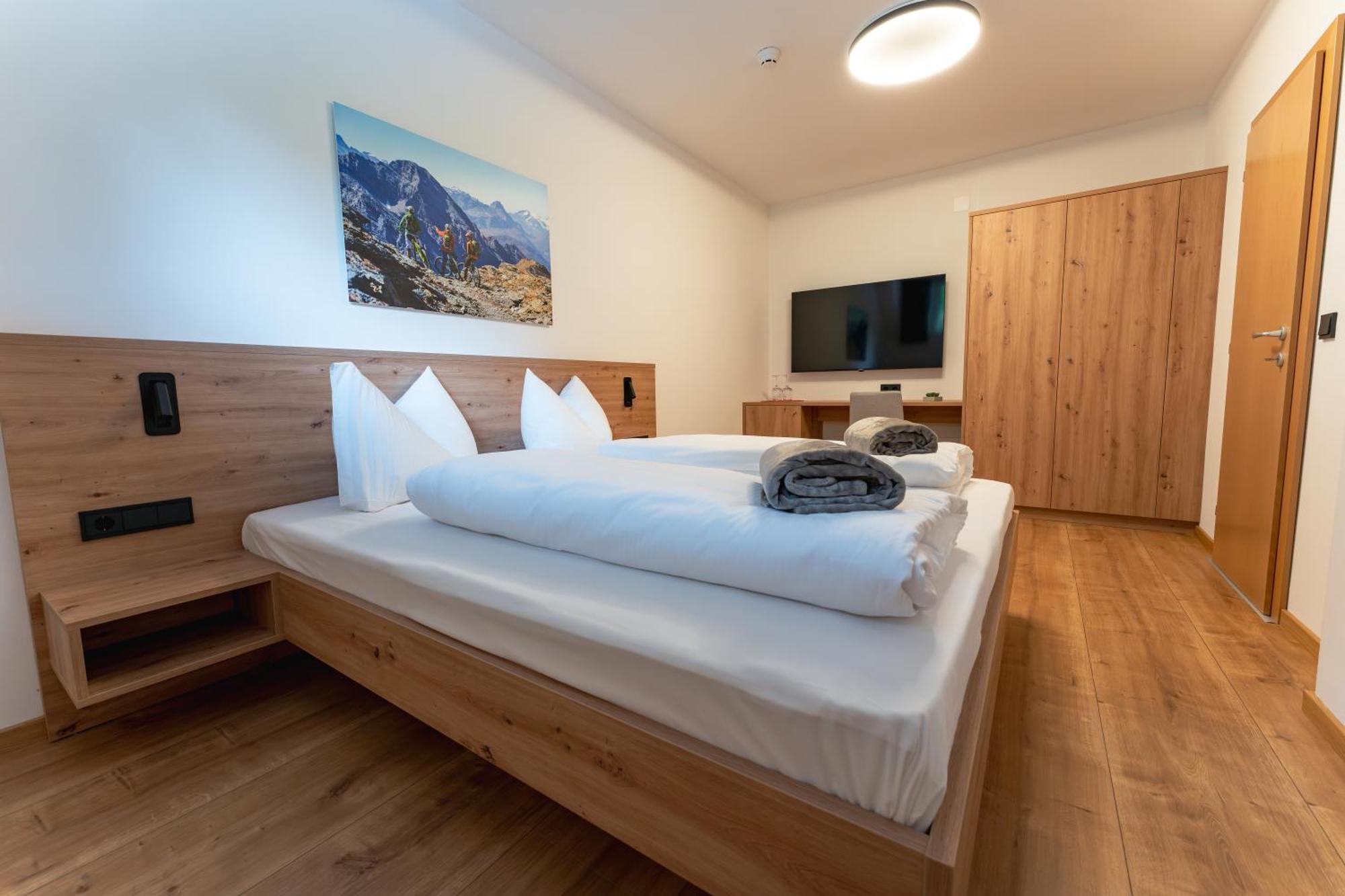 Self Service Hotel Schnalser Hof Naturns Ngoại thất bức ảnh